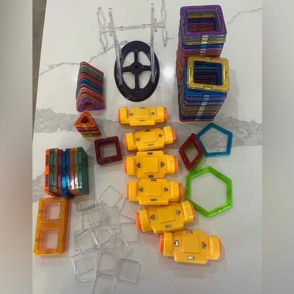 Magnet Tile Bundle - Picture 1 of 6